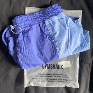 Women’s Gymshark Pulse 2 in 1 Shorts Size Small